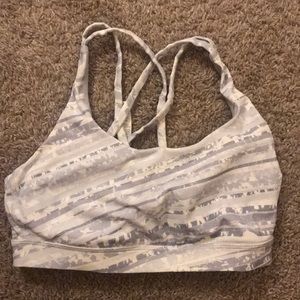 Lululemon sports bra
